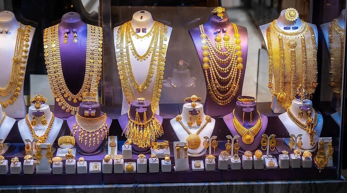 Gold price outlook: Middle East energy risks and Dubai impact