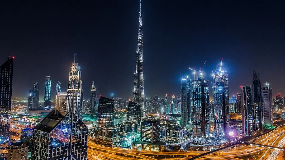 Dubai handovers 2026 investment guide for investors
