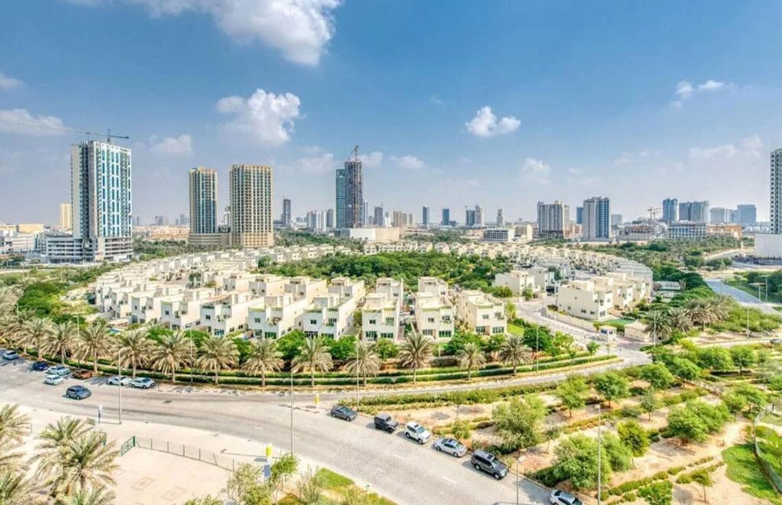 Binghatti Dusk at Jumeirah Village Circle