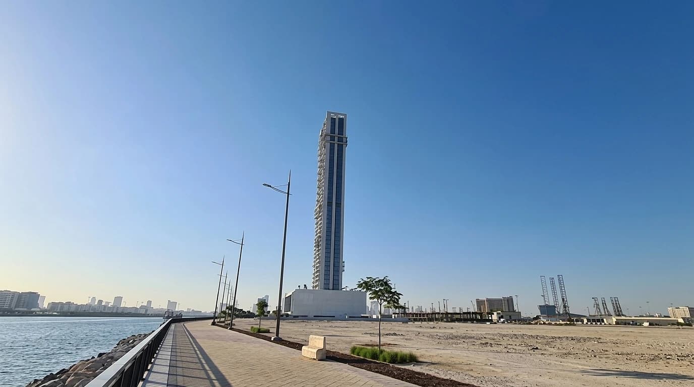 Oceanz 2 by Danube at Dubai Maritime City exterior high-rise view