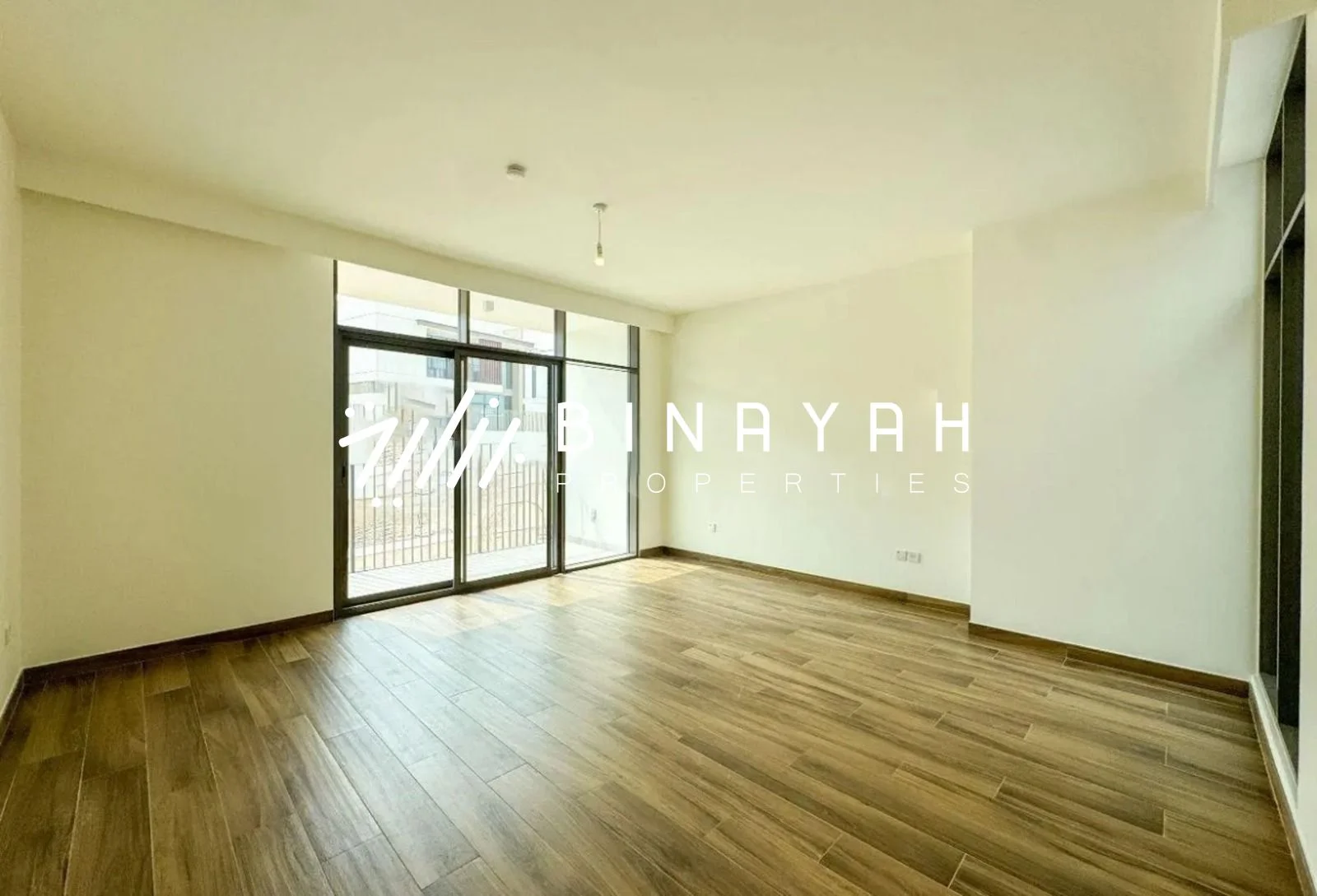 SINGLE ROW · INDEPENDENT VILLA · SPACIOUS SIZE