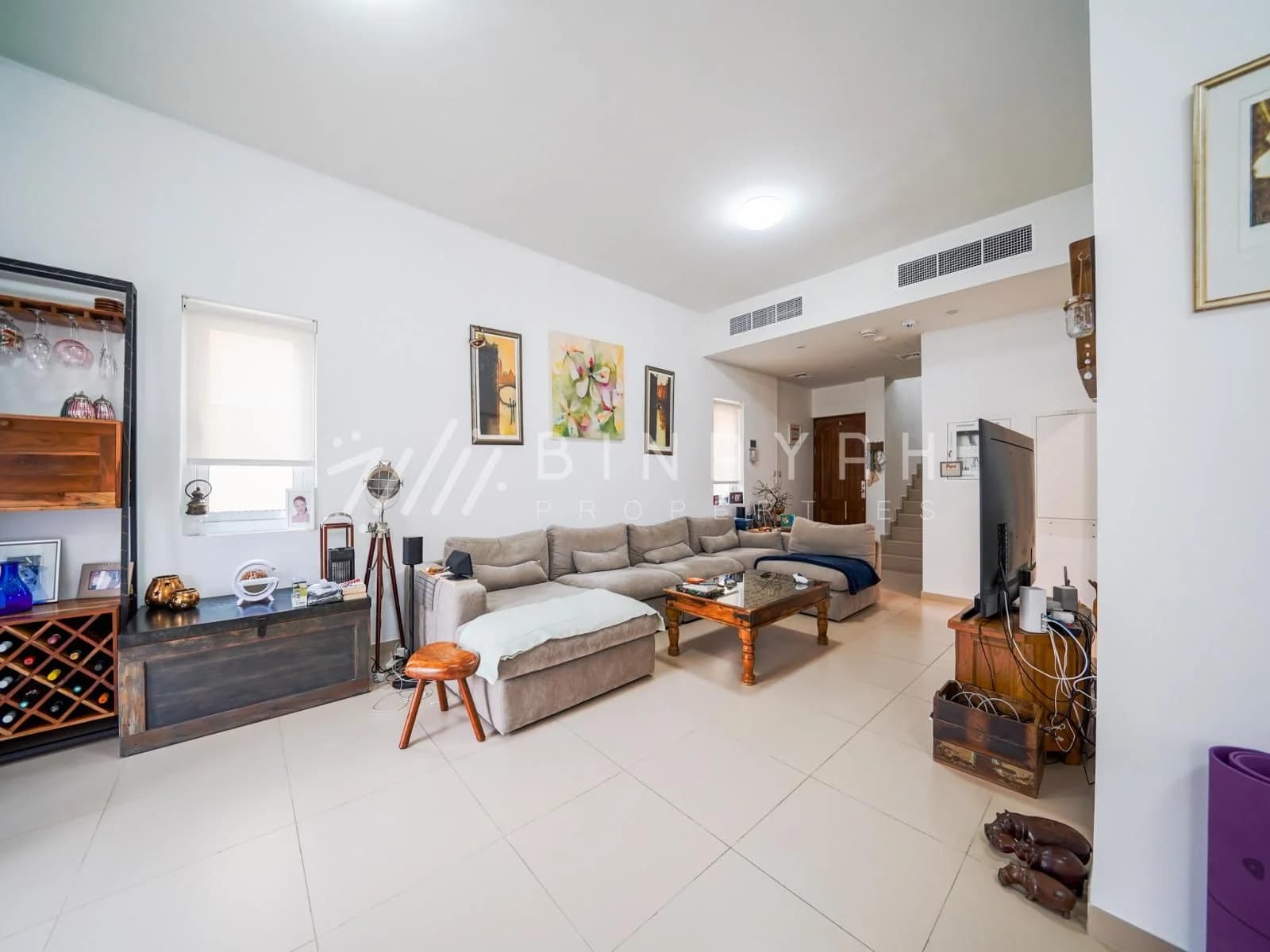 Beautiful Garden Prime Location Spacious