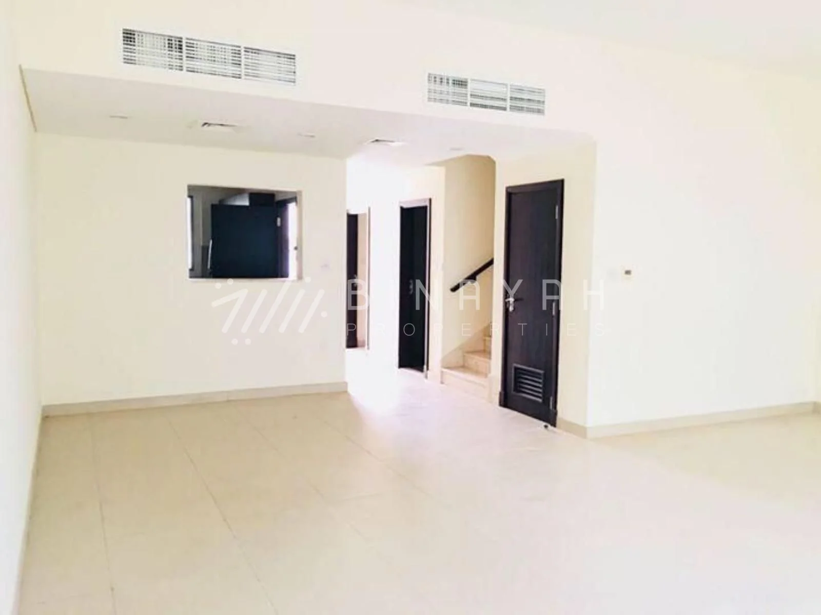 Luxury Private Garen Ready To Move In