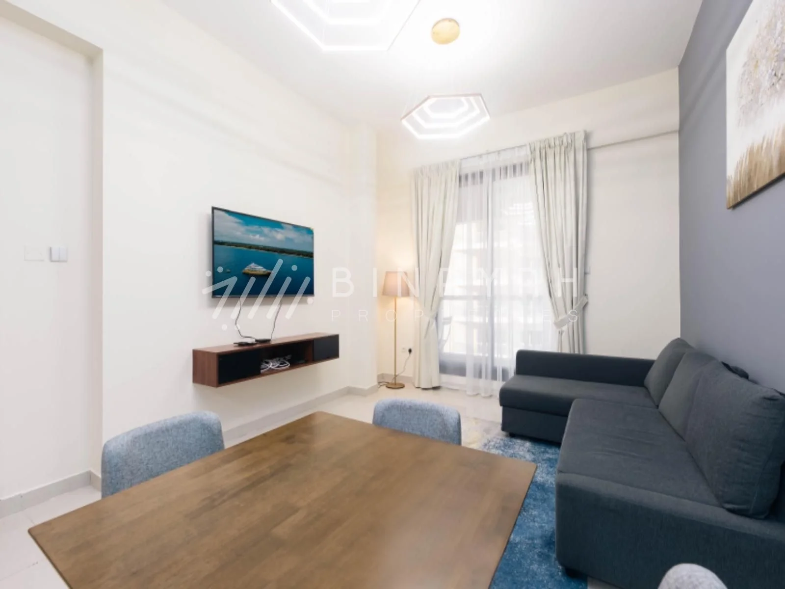Fully Furnished Upgraded Ready To Move