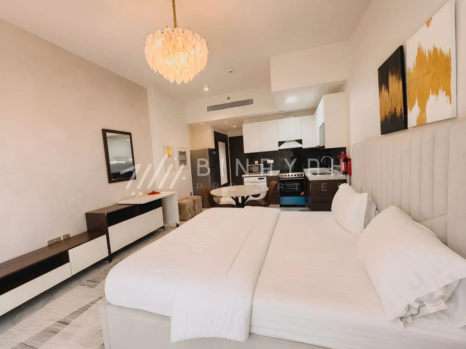 Vacant Fully Furnished Brand New Unit