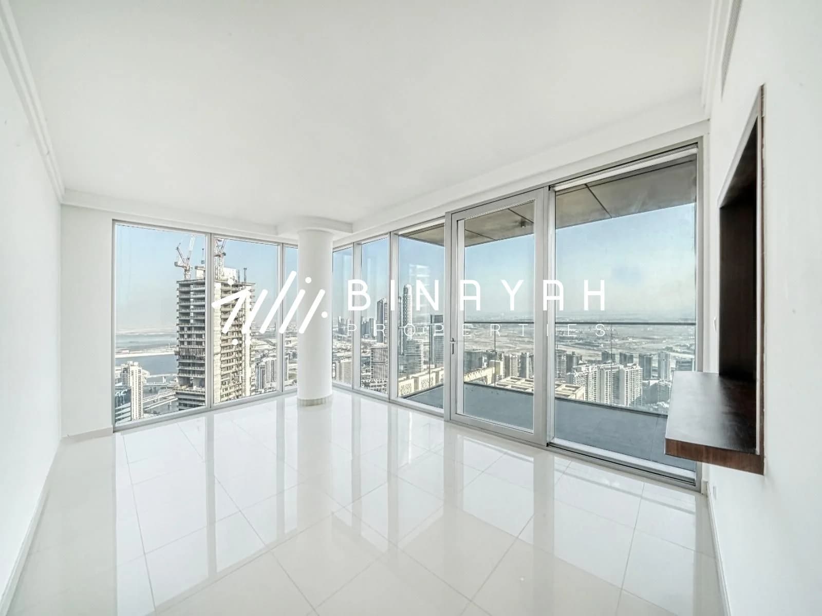 High Floor Negotiable Direct Access To Mall