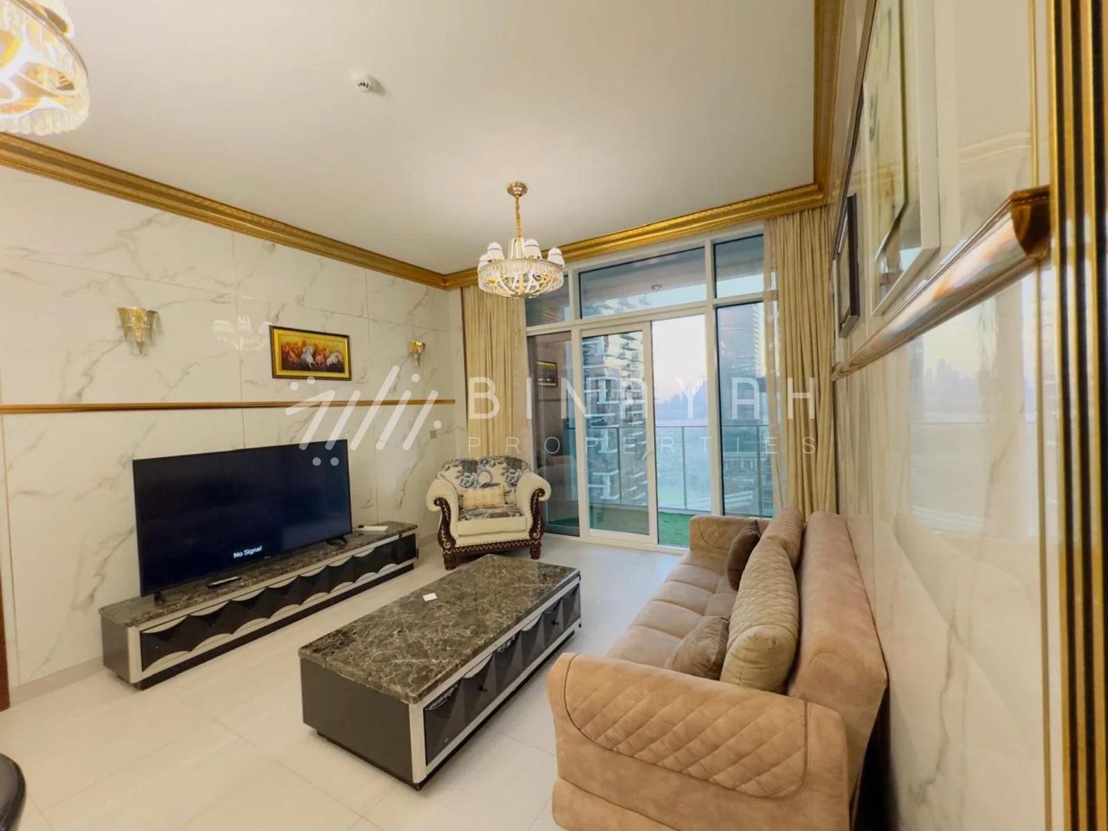 Furnished Fully Upgraded Spacious Layout