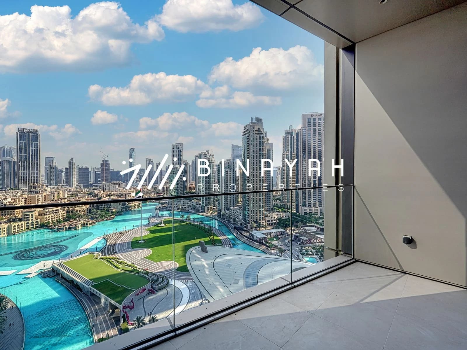 High Floor Fountain And Burj Khalifa View