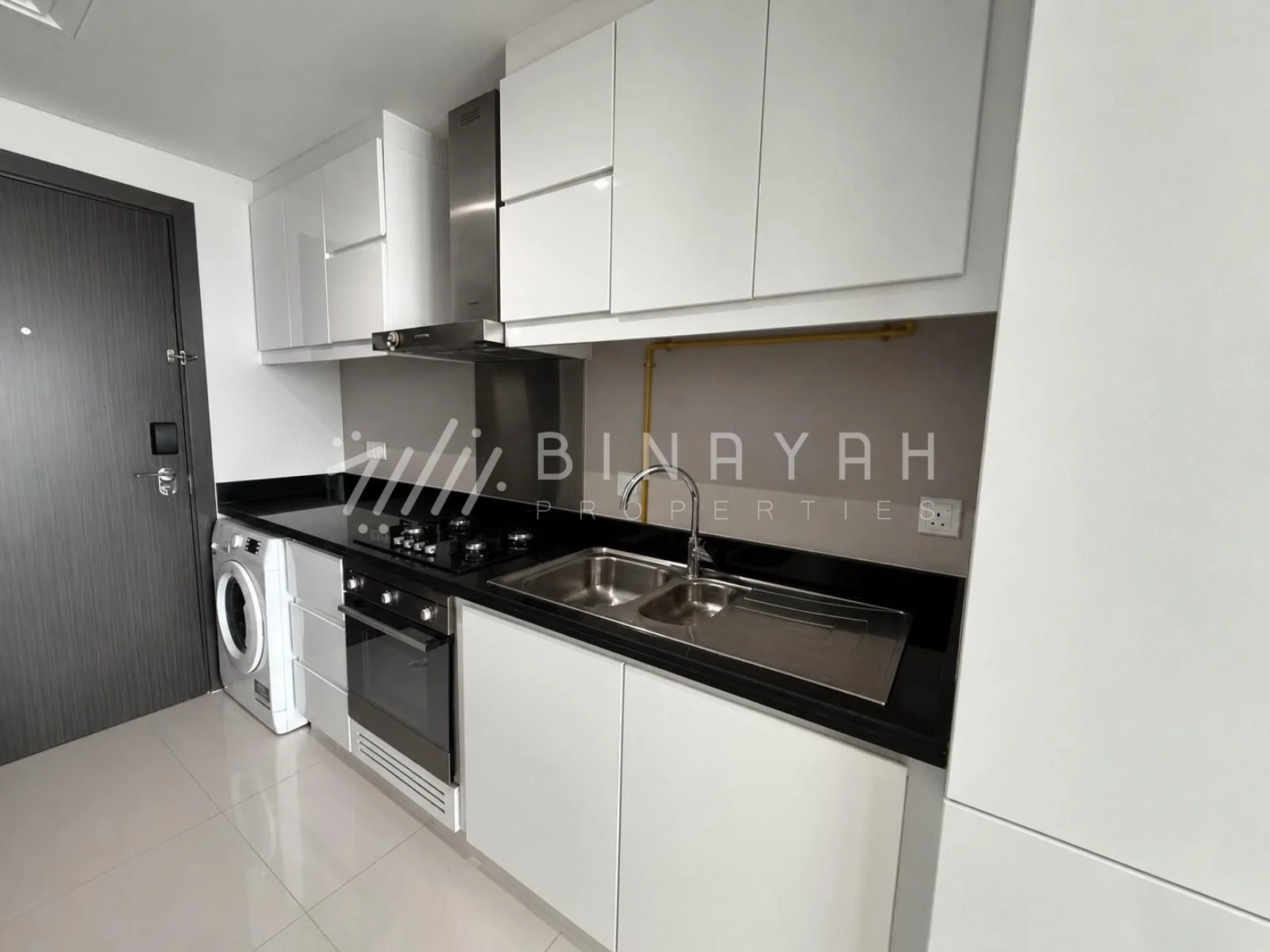 Fully Furnished Vacant Open View