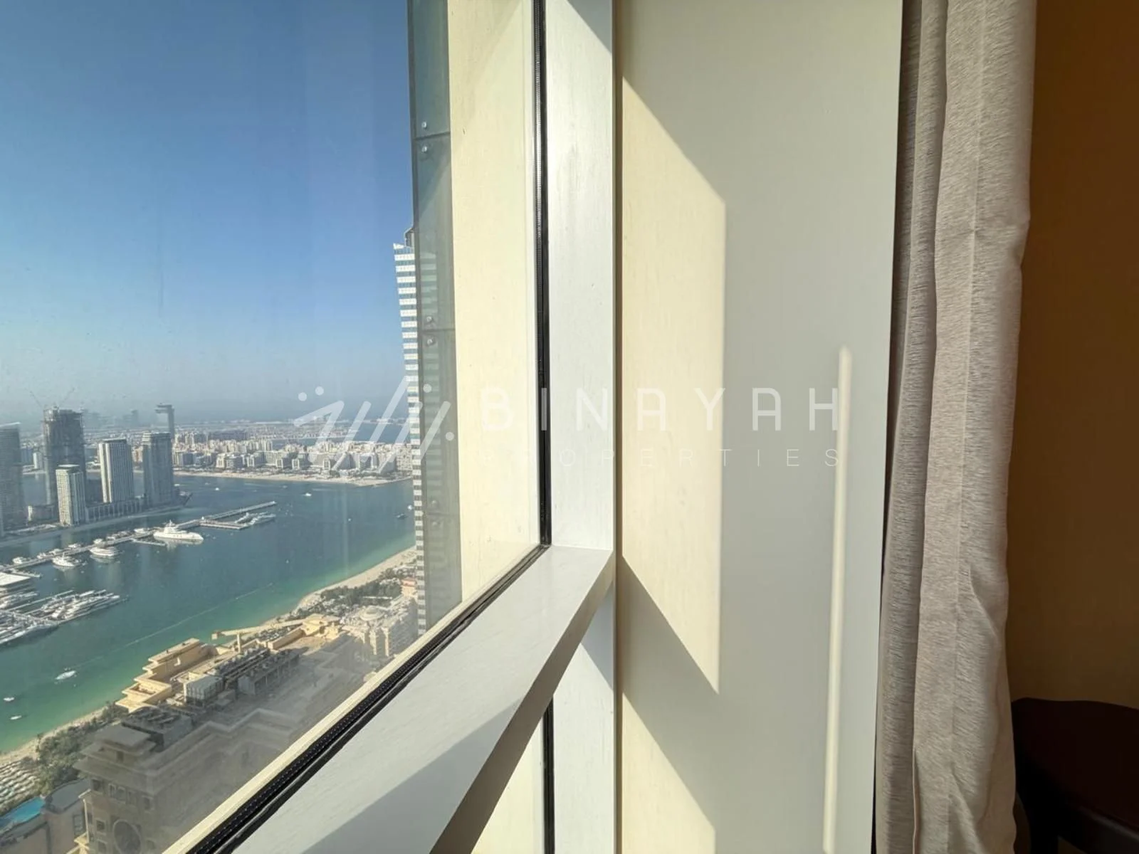 Palm View Furnished High Floor