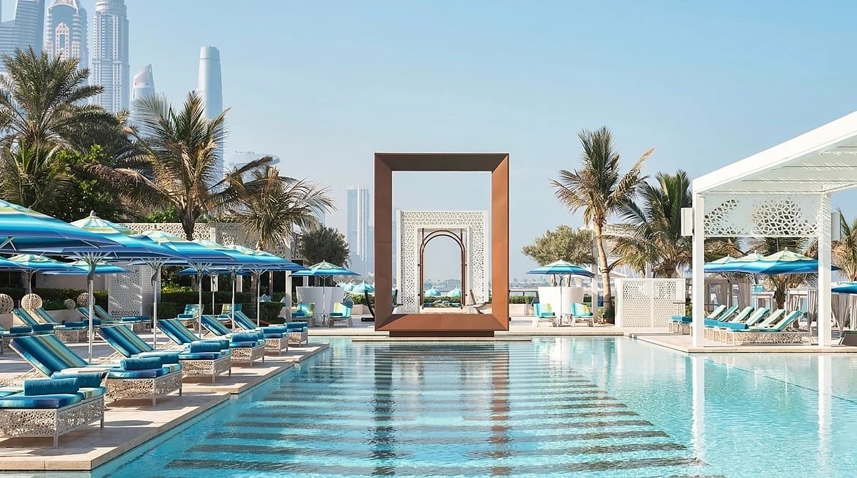 Beach clubs in Abu Dhabi: 9 best beach clubs