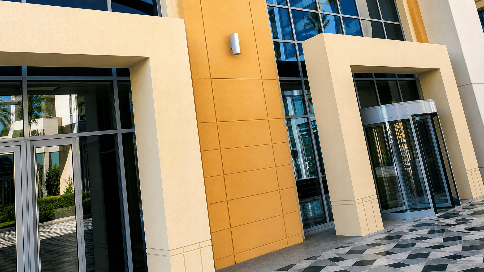 What does the Dubai DET HSBC agreement cover?